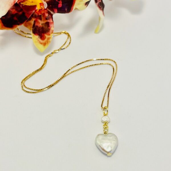 Valentine halsband i 18 karat guld förgyllt silver med hjärtformad pärla 45 cm lång